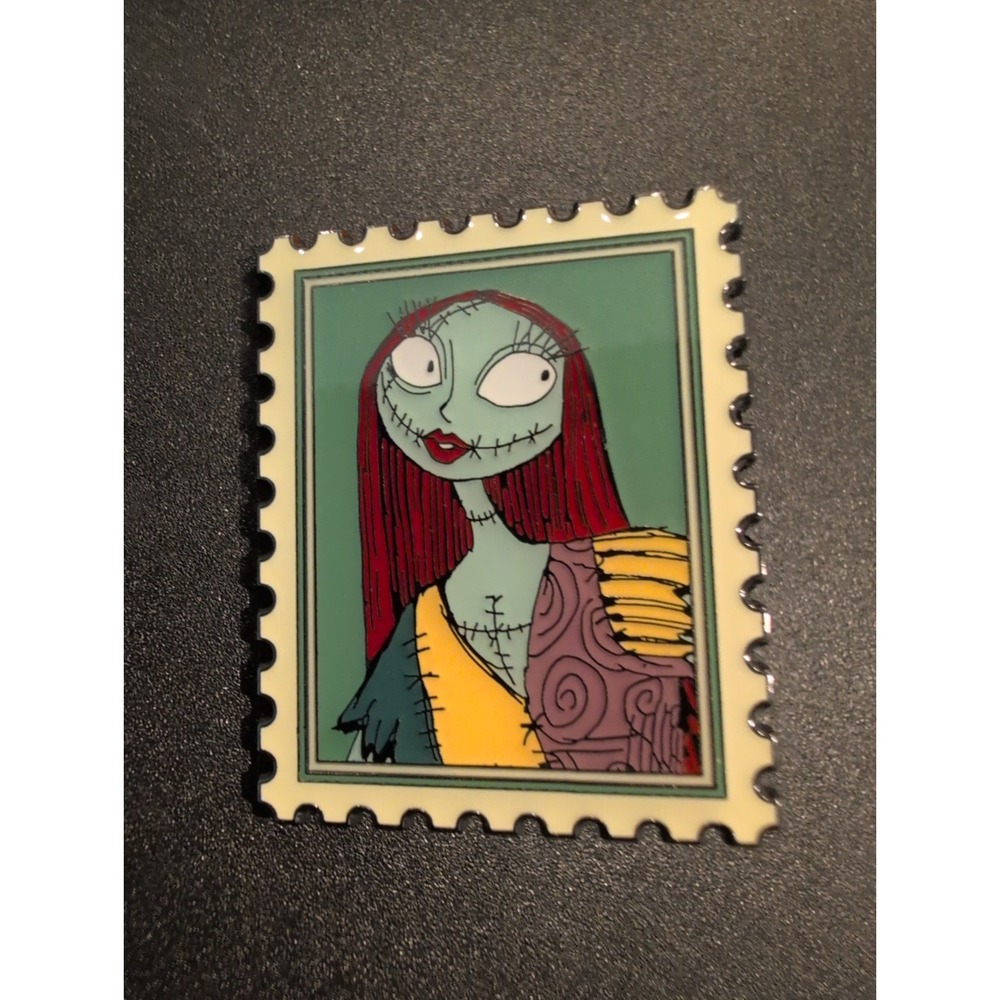 Loungefly Nightmare Before Christmas Stamps Pin Bling Box - Sally
